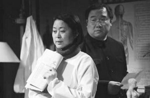 倪萍国籍是哪国人 倪萍移民美国是真的吗