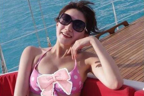 江疏影视频事件 2分半眼不瞎的一看就知道不是江疏影