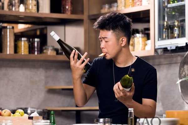 杜海涛家庭背景大揭露 沈梦辰看上他家财产了吗
