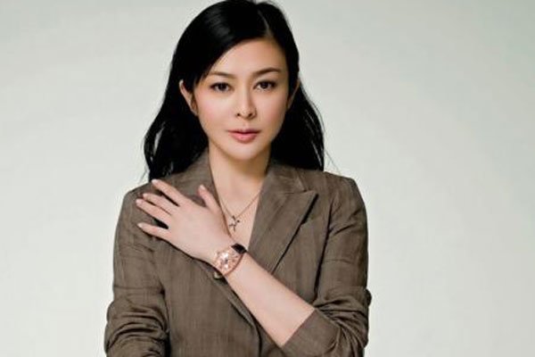 关之琳三级电影 全裸的背美的惊艳