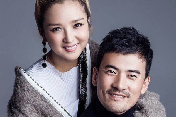 何洁生了几个娃和刁磊婚姻危机 再离婚何洁就是三个孩子的单亲妈妈了