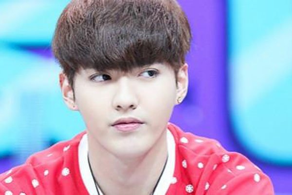 吴亦凡小g娜614事件 聊天记录都留好了这一手也是干的漂亮