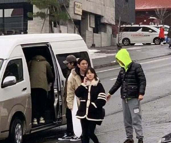 王思聪日本滑雪 生意失败连女朋友也跑了吗