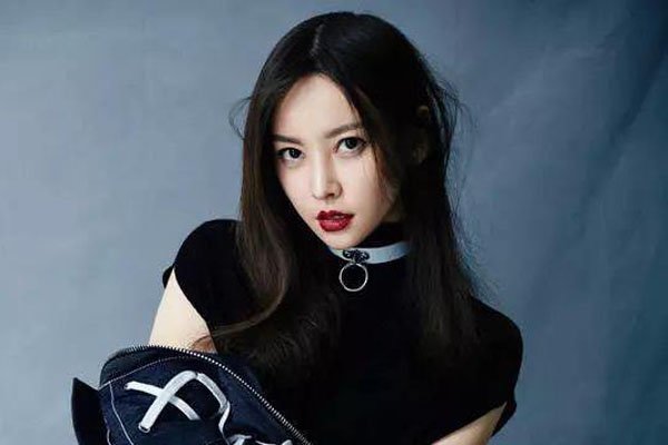 于文文是拉拉吗 于文文结婚了吗老公是谁