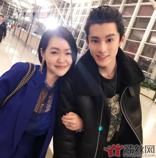 王鹤棣的女朋友刘艺? 鹤棣演技很尬,但我是颜狗