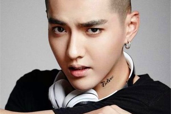 吴亦凡纹身图案含义 吴亦凡把心中的想法都写在身上