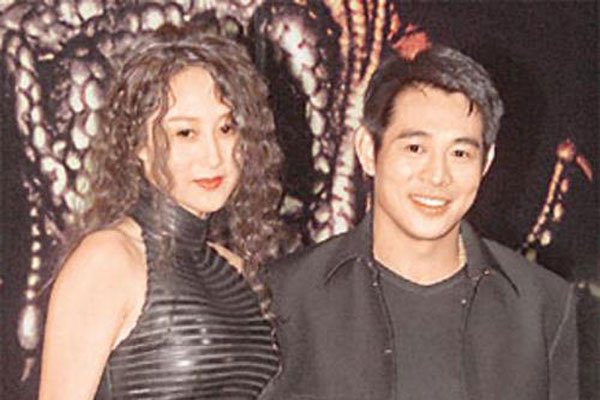 利智有几个男人好过 李连杰是接盘侠不爱他