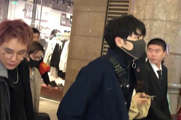 秦奋爸爸秦肆新是谁 上海工商银行没人敢惹