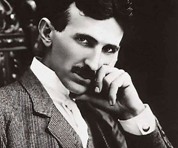 �������˹���ļ�� �ж���������̫����