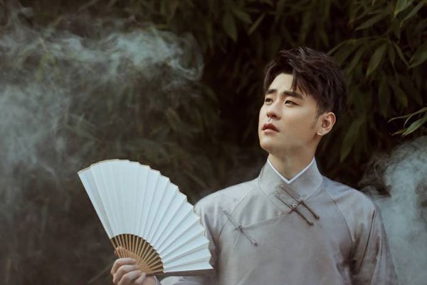 张云雷前女友孔瑶竹结婚了吗 俩人为什么会分手呢