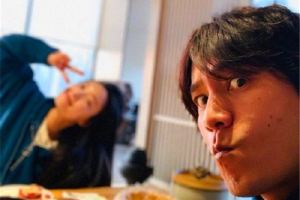 陈坤调侃倪妮迟到 陈坤等了倪妮很久但还是很开心