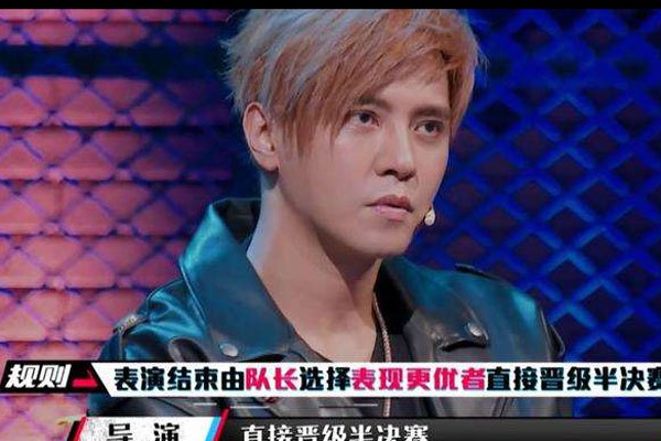 黄子韬给阿酸什么工作 努力坚持梦想多年被黄子韬看中
