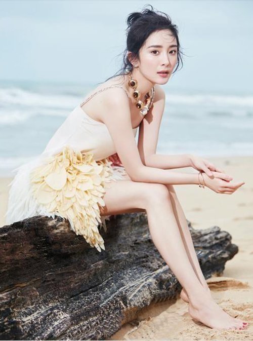 杨幂怀二胎是李易峰的 绯闻简直是太可怕了