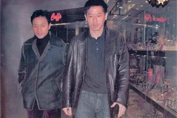 �Ź��ٺ��ƺ׵�����ǣ�� �����������������ȶ��е���