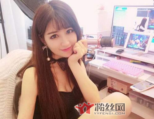 王者荣耀十大美女主播颜值排名 走光露底成了家常便饭