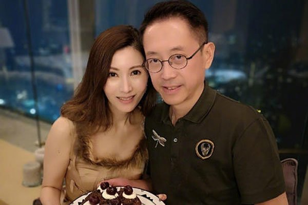������ÿ���ж���Ǯ ���������������������