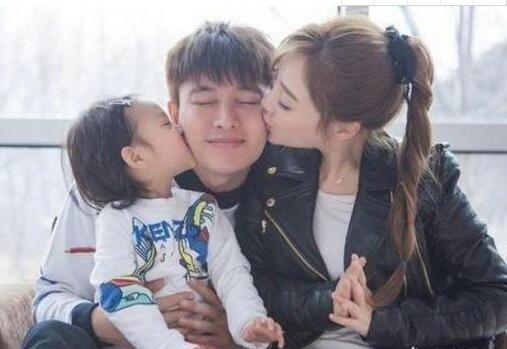 李小璐现在什么情况在干嘛 李小璐离婚了吗现在的丈夫是谁