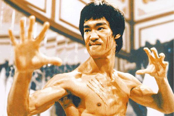 李小龙死亡真相死因 和丁佩一天8次什么意思