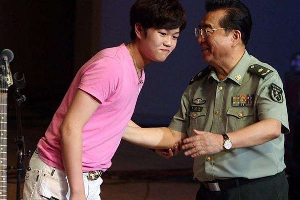 李双江简历个人简介 栽在儿子犯罪事件