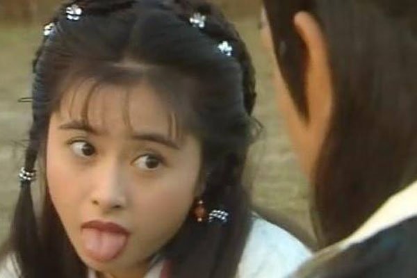 何美钿的老公是谁 为了老公退出演艺圈如今憔悴