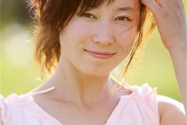 陈丽佳人体《灯》图片 大美妞儿太露了会被屏蔽掉的