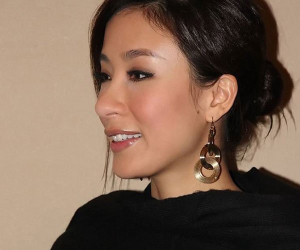 杨怡整容了吗 网友们不会较真这个问题了