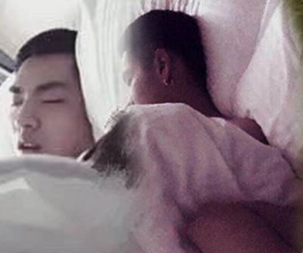 吴亦凡炮王事件八组 悲剧了私生活太凌乱