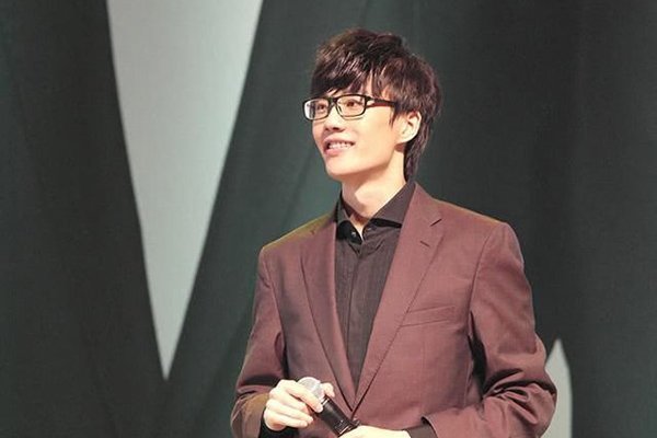 许嵩抖音最火的歌 本来以为过气了如今歌曲被数万人翻唱