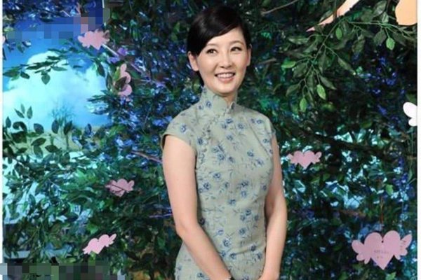 徐帆个人资料简介 虽然转正了但冯的花心也让她受了很多苦