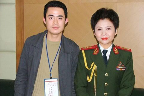 董文华到底犯了什么事 红楼事件和赖长星是什么关系