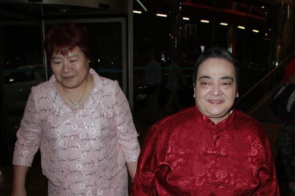 何超雄为什么长得像男人 曾经的赌王公主如今变成200斤肥猪