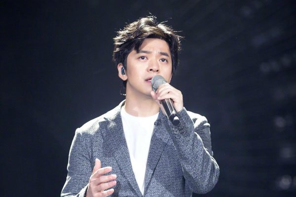 韩红为什么不喜欢李健 李健也是一个性格直爽的人