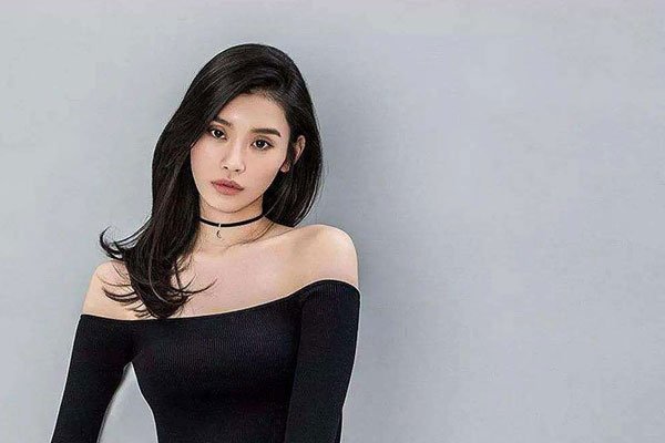 奚梦瑶二胎什么时候生怀孕了没 订婚未婚先孕被何猷君忽视