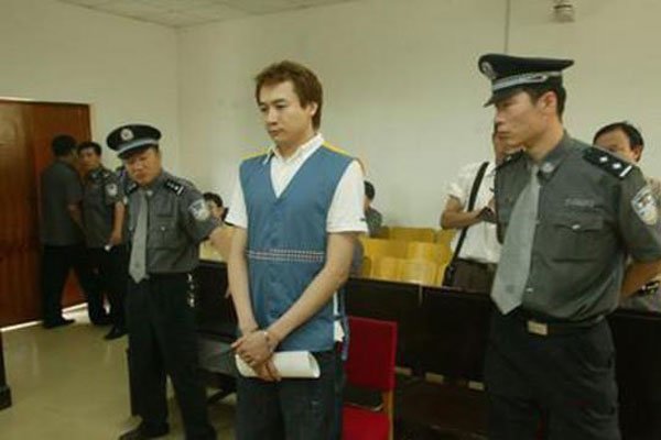 高虎马伊琍为什么离婚 愿意给文章一个机会怎么不给高虎机会