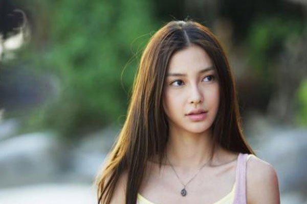 杨颖为什么叫Angelababy 英文名字是什么意思