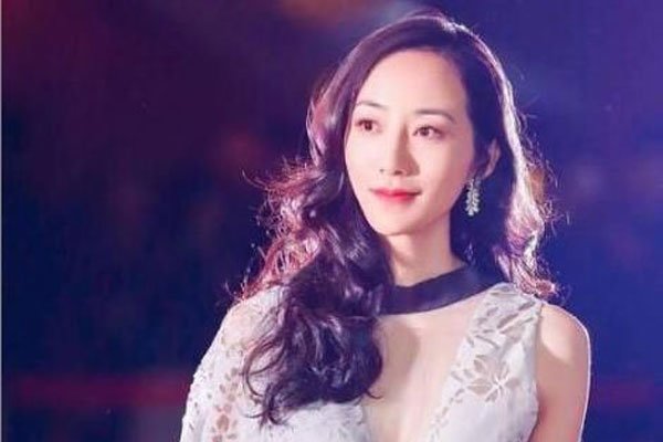 韩雪挺印小天了吗 据说韩雪老公是万里的长子