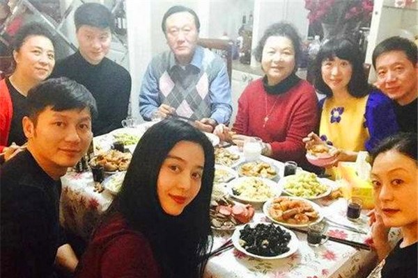 李晨资料简介及家世 他的家世到底有多强大