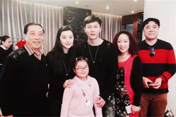 李晨资料简介及家世 他的家世到底有多强大