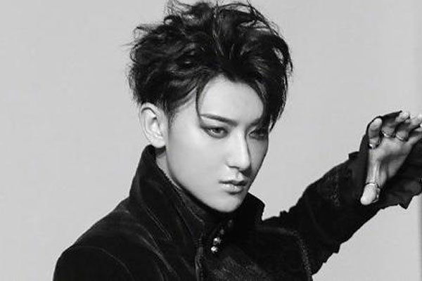 黄子韬耍大牌惹怒黄渤 这么没谱的事情都能联系在一块