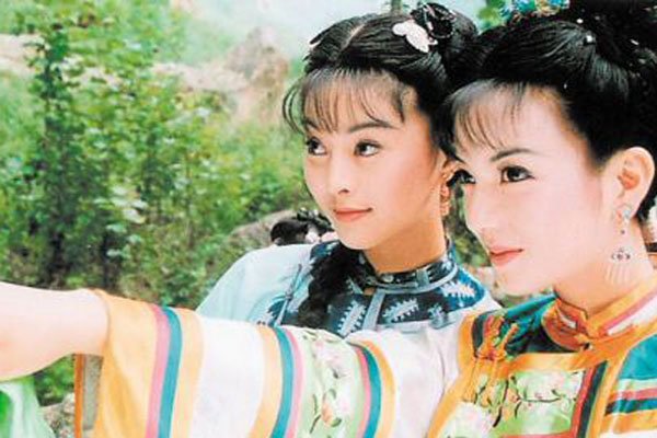 赵薇穿日本军旗装拍照怎么回事 后来赵薇找人打了那个陷害她的人