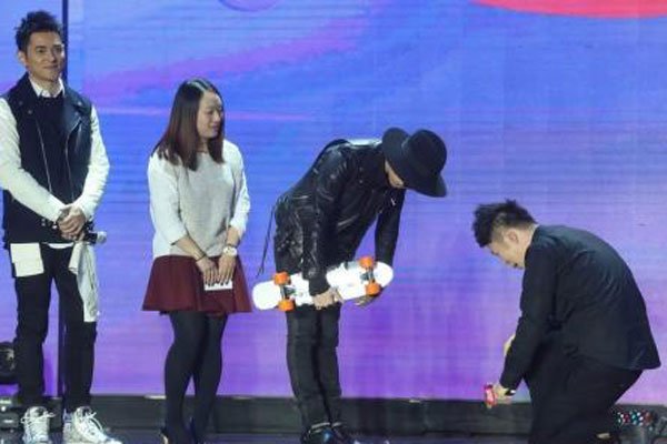 �ź����¹�Ȩ־������Ƶ ����Ϻһ�첻���������