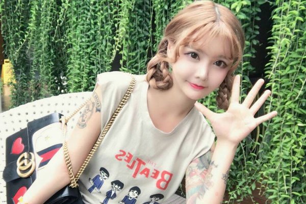 韩安冉一分多钟的视频经过 变形计也改变不了她的性格
