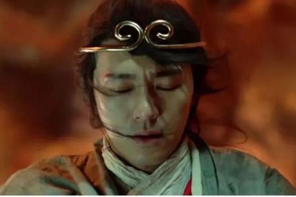 周星驰不敢看朱茵 心底尘封的东西往往最伤人