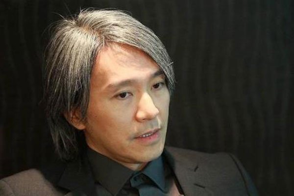 周星驰不敢看朱茵 心底尘封的东西往往最伤人
