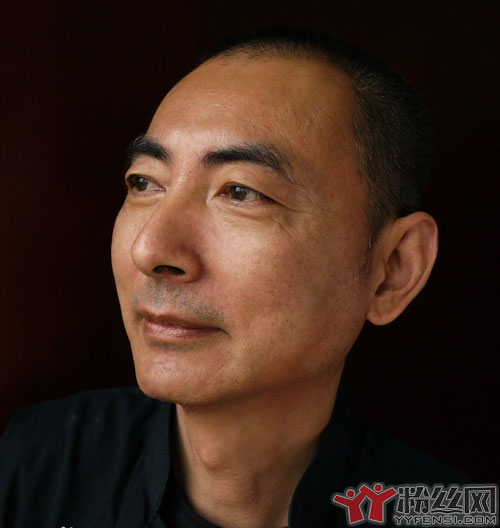 王大治的家世家庭背景 他的父亲母亲是谁干什么的