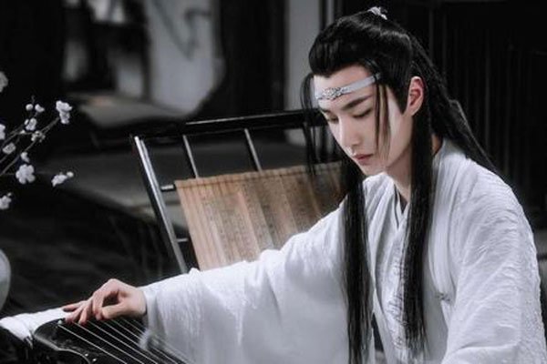 孟美岐王一傅澄清 遥远的过往带来一阵逆向的风