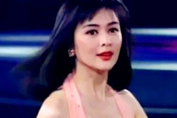 关之琳和李嘉欣谁更厉害 为什么大刘对李嘉欣关之琳不一样
