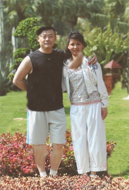 胡洁和周立波到底是怎么回事 周立波第一个第二个老婆