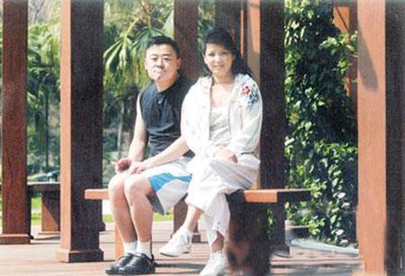 胡洁和周立波到底是怎么回事 周立波第一个第二个老婆