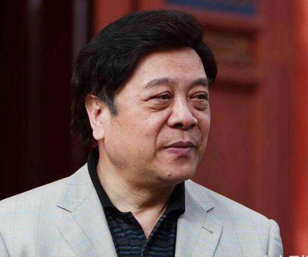 赵忠祥与董卿录音原文 德艺双馨的文艺人背后